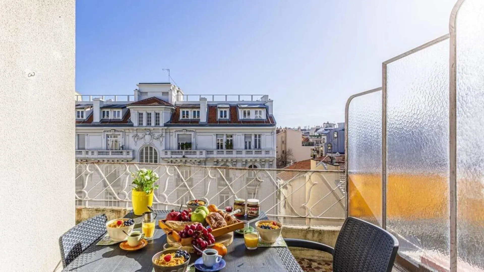 Fleurs 22 - City Center - Modern W Terrace Nice France
